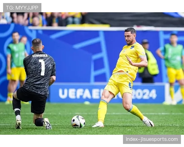 里昂租借亚列姆丘克,含500万欧元买断选项 里昂租借亚列姆丘克,含500万欧元买断选项