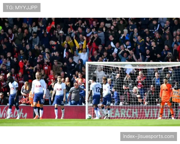 “英超裁判委员会就‘破坏性防守动作’判罚尺度发布内部指引” “英超裁判委员会就‘破坏性防守动作’判罚尺度发布内部指引”